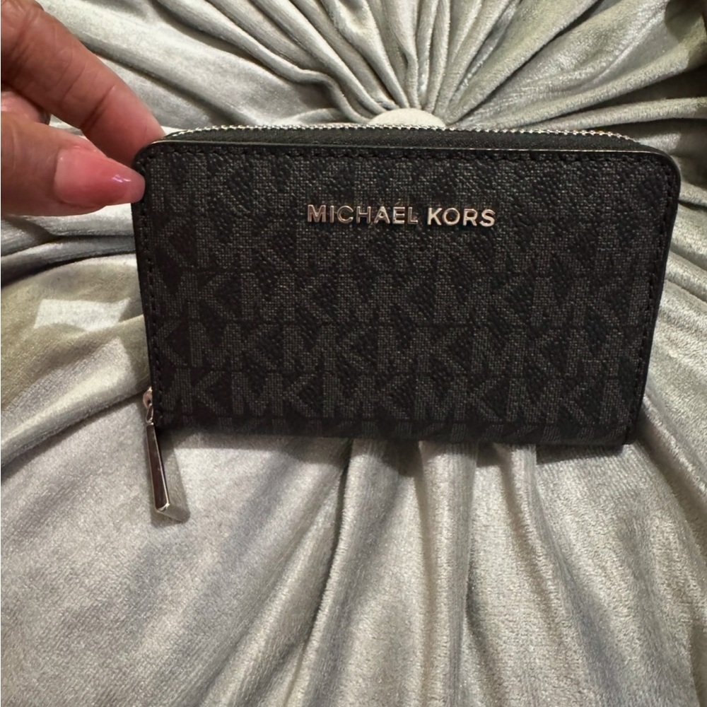 Ladies wallet